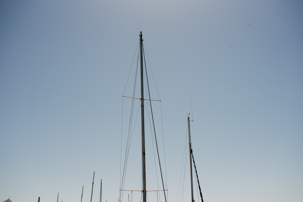 bateau Noirmoutier port ciel bleu soleil