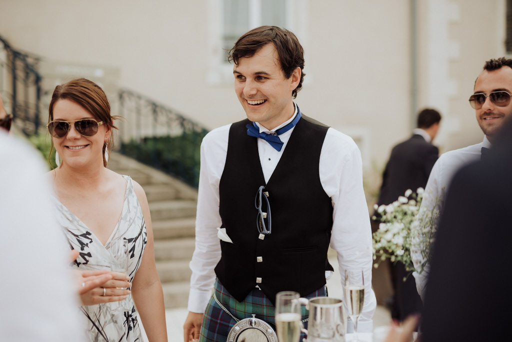 invités cocktail mariage château