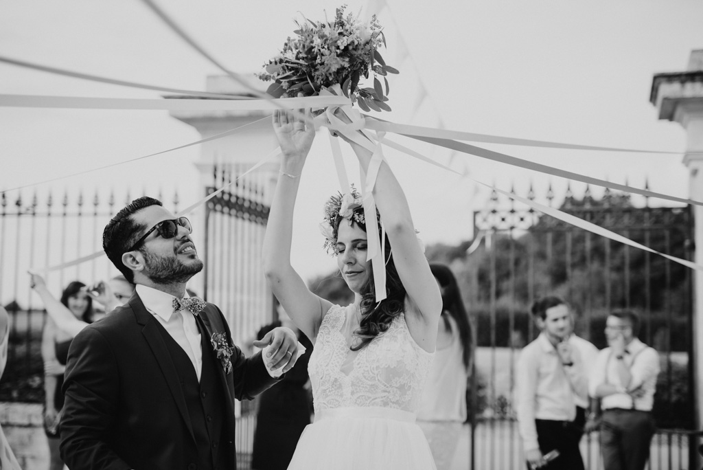 bouquet rubans noir et blanc marié