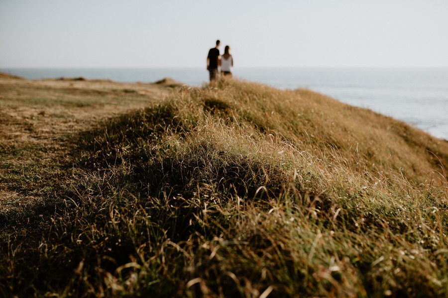 Cayola séance engagement paysage couple soleil